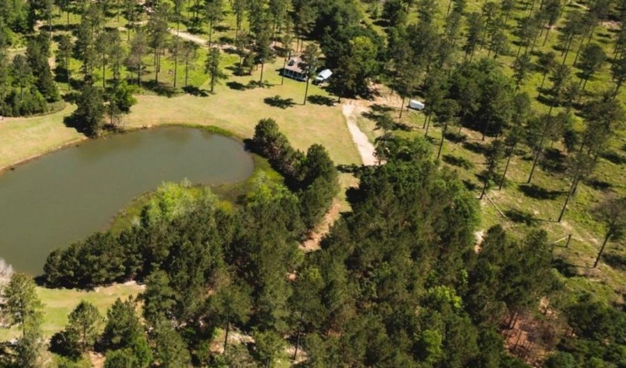 221 Old Faceville Rd, Bainbridge, GA 39817 - 2 Beds, 1 Bath