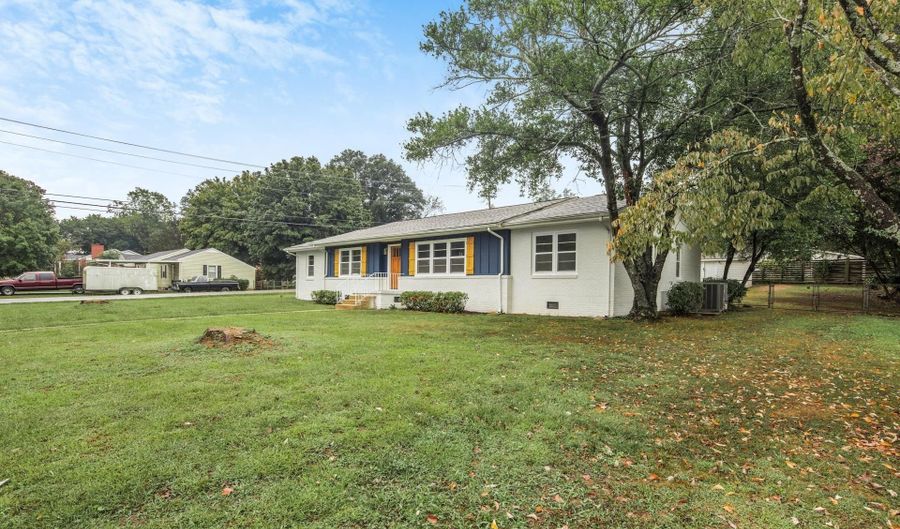 1308 S Madison St, Athens, AL 35611 - 4 Beds, 2 Bath