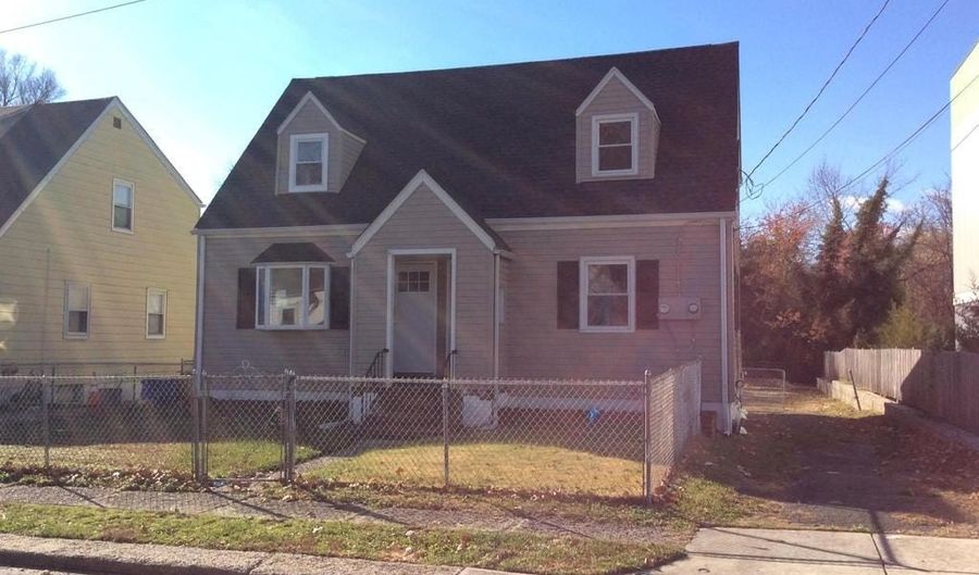 1168 ROMANO Ave B, Bellmawr, NJ 08031 - 1 Beds, 1 Bath