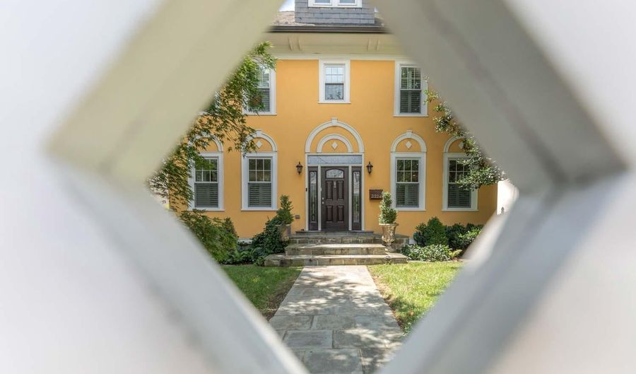 3224 CLEVELAND Ave NW, Washington, DC 20008 - 8 Beds, 7 Bath