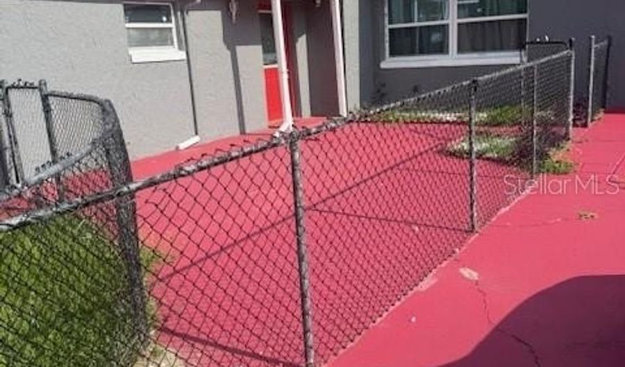 388 NOTRE DAME Dr, Altamonte Springs, FL 32714 - 4 Beds, 2 Bath