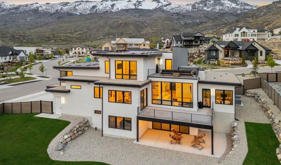 3944 W OAK HILL Dr, Alpine, UT 84004 - 4 Beds, 5 Bath