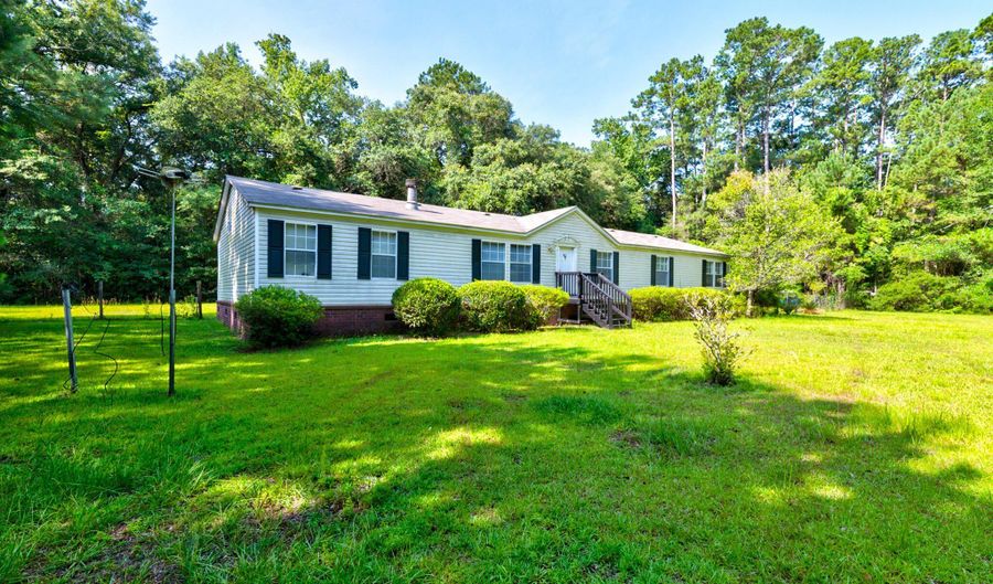 8111 Jareds Landing Rd, Adams Run, SC 29426 - 4 Beds, 2 Bath