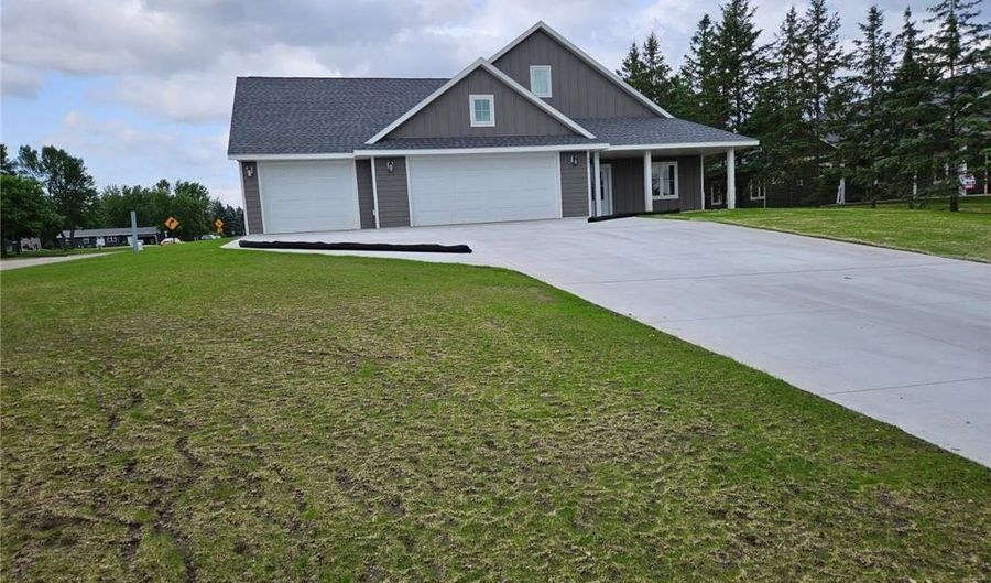 981 White Spruce Ln NW, Alexandria, MN 56308 - 3 Beds, 2 Bath