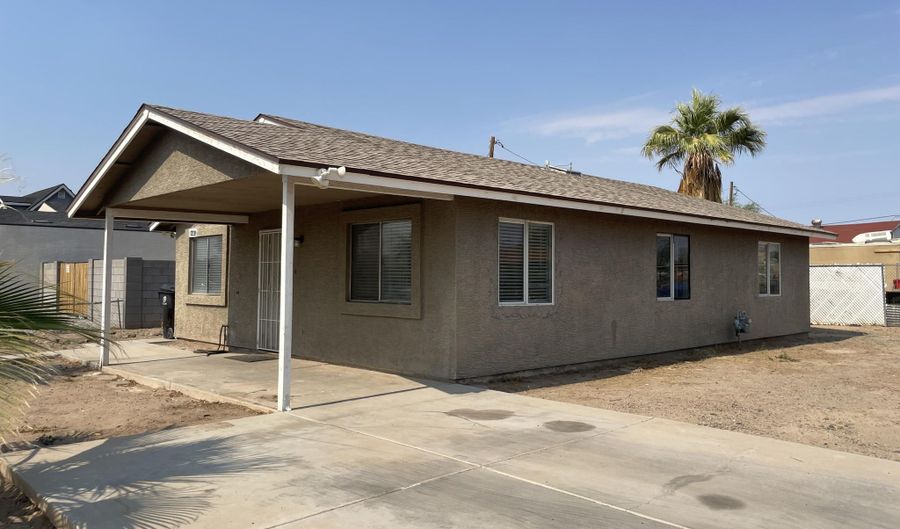 1209 S CENTRAL Ave, Avondale, AZ 85323 - 3 Beds, 1 Bath