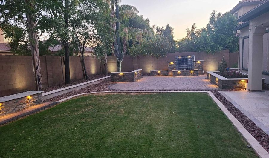 419 W Balsam Dr, Chandler, AZ 85248 - 4 Beds, 3 Bath