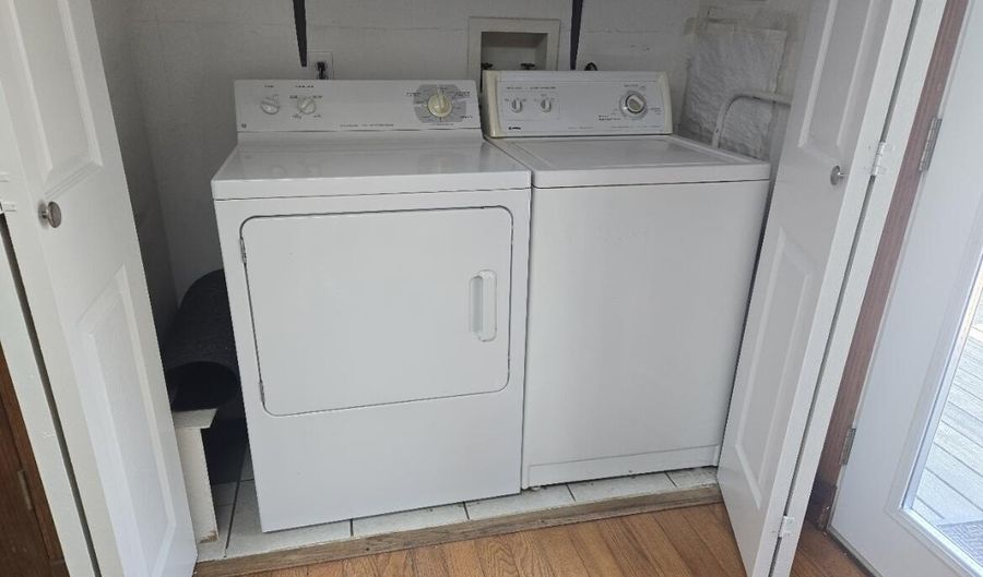 29 Leonard Ave, Atlantic Highlands, NJ 07716 - 3 Beds, 1 Bath