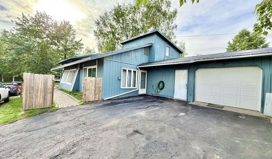 1101 E 16th Ave, Anchorage, AK 99501 - 5 Beds, 2 Bath