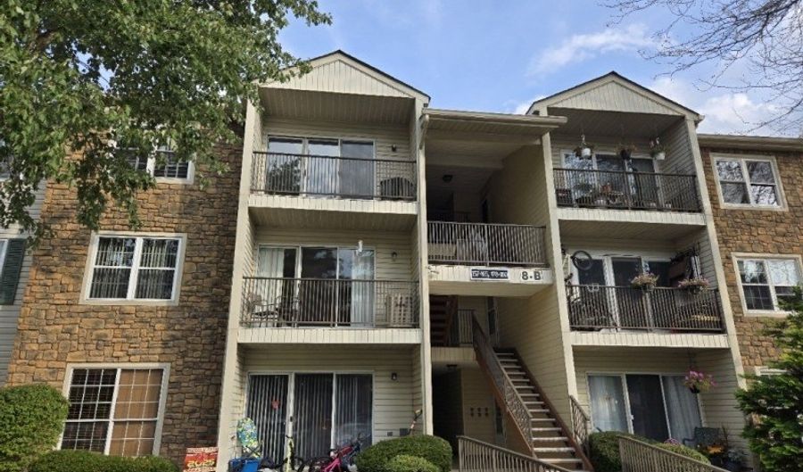 159 Robertson Way, Bayonne, NJ 07035 - 2 Beds, 2 Bath