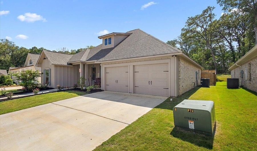 605 Cobalt Way, Brandon, MS 39042 - 4 Beds, 2 Bath