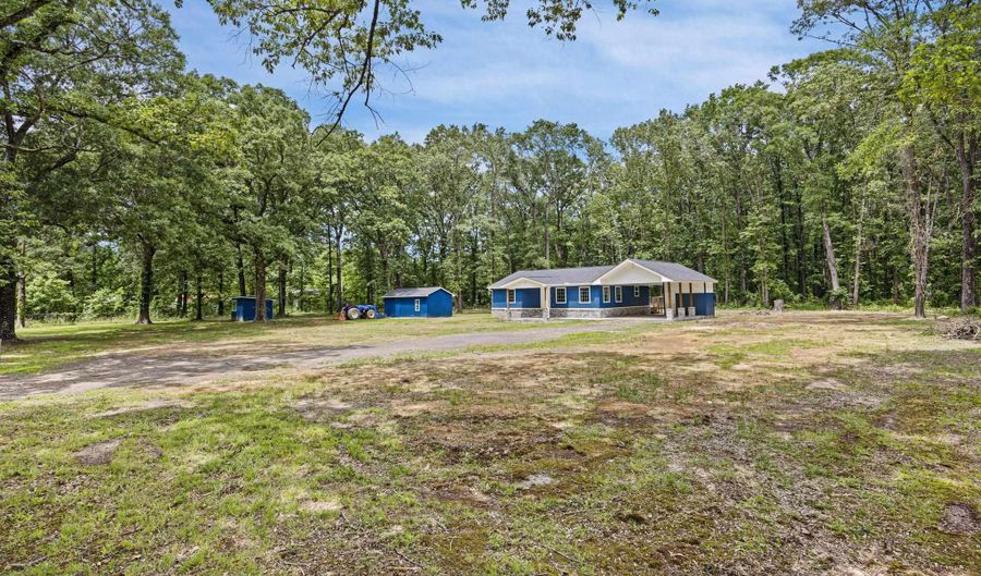 17301 Hwy 64, Atkins, AR 72823 - 4 Beds, 3 Bath