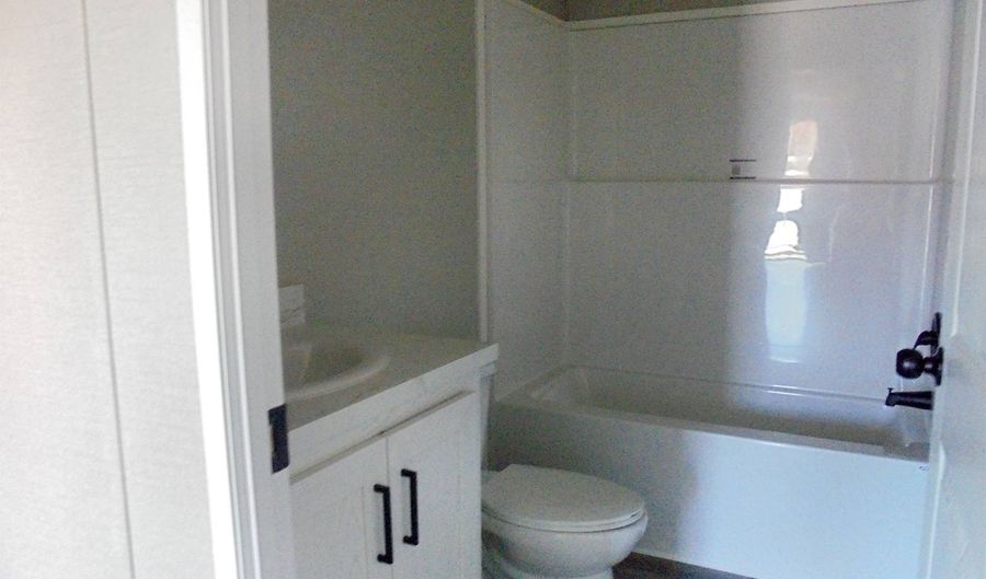 425 S Shoup St 199, Angola, IN 46703 - 3 Beds, 2 Bath