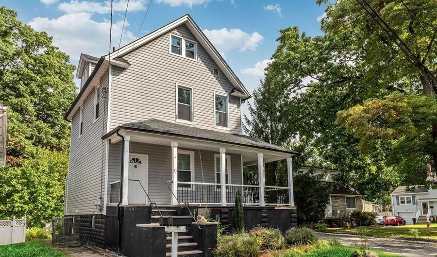 53 Davis Drive B, Bergenfield, NJ 07621 - 3 Beds, 1 Bath
