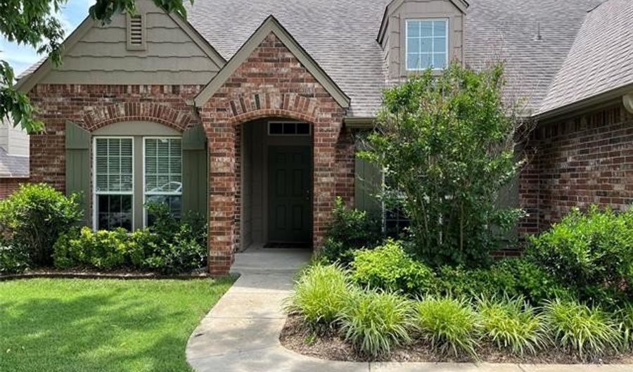 3117 Lincoln Rd, Bartlesville, OK 74006 - 4 Beds, 3 Bath