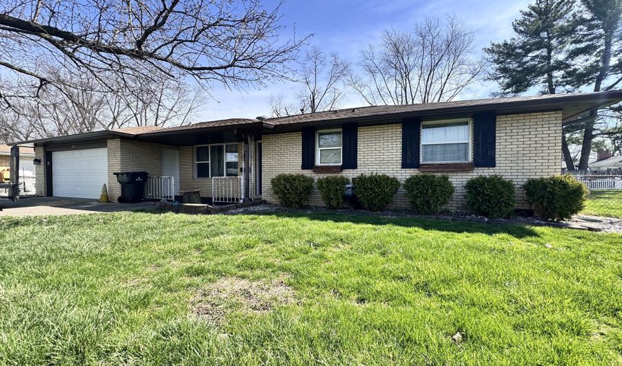 5218 Fletcher St, Anderson, IN 46013 - 3 Beds, 2 Bath