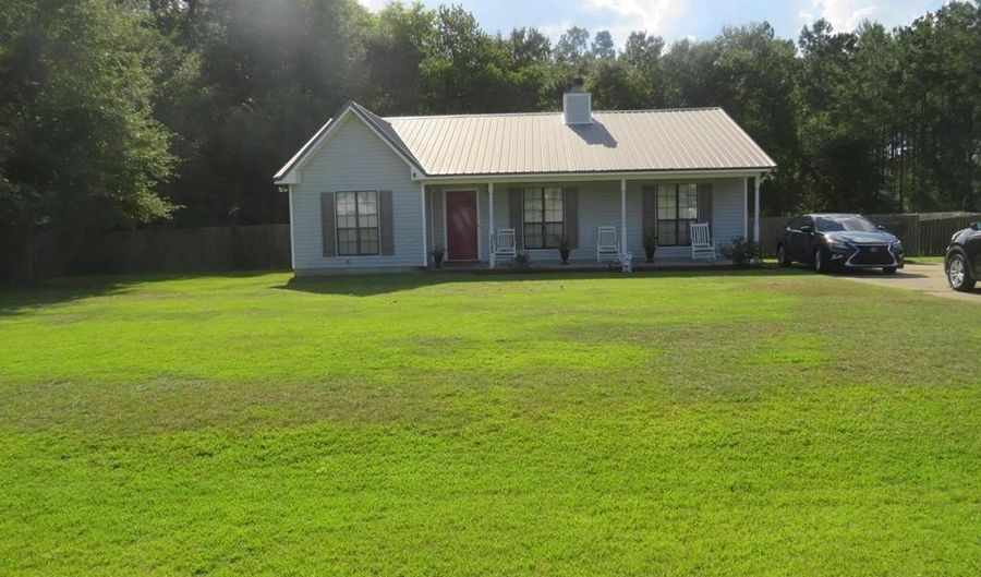 1005 Gate Cir, Bainbridge, GA 39817 - 3 Beds, 2 Bath