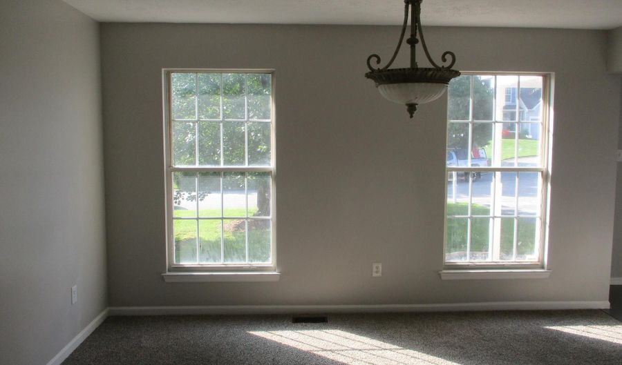 208 YOSEMITE Dr, Bear, DE 19701 - 4 Beds, 3 Bath