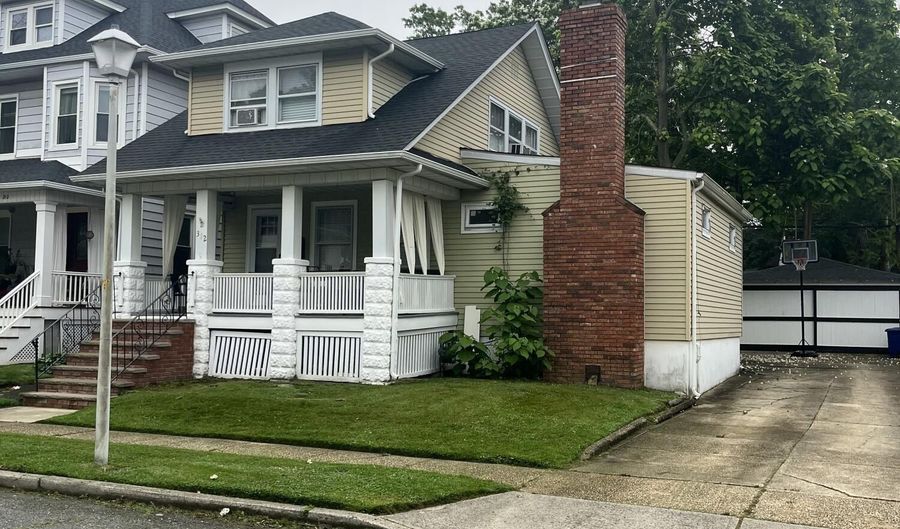 312 Hume St, Allenhurst, NJ 07711 - 3 Beds, 2 Bath