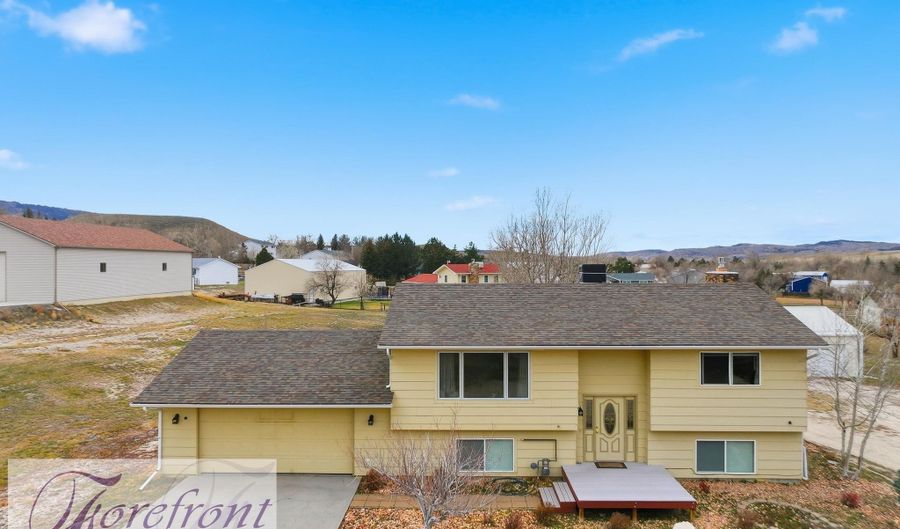 4400 Westland Pl, Casper, WY 82604 - 3 Beds, 3 Bath