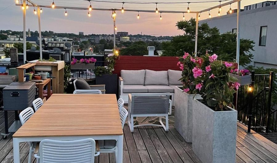 877 Harrison Avenue Unit Apt 7, Boston, MA 02118 - 3 Beds, 1 Bath