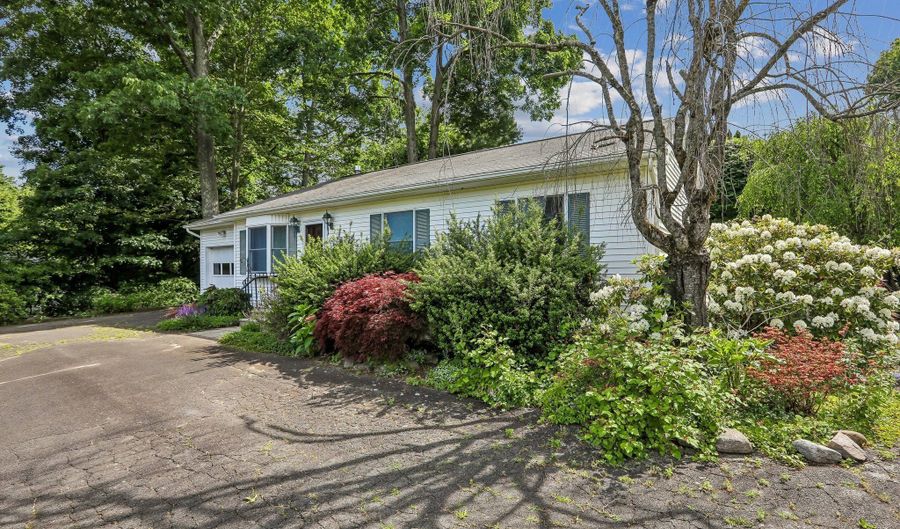 1 Sylvan Rd, Danbury, CT 06811 - 3 Beds, 2 Bath