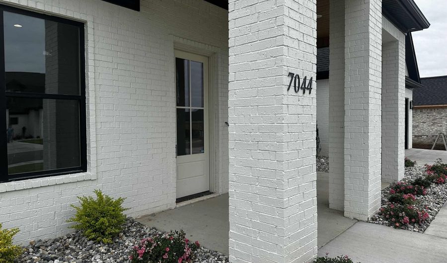 7044 Star Dust Ln, Alexander, AR 72002 - 3 Beds, 3 Bath