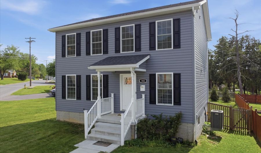 103 SAINT PAUL St, Boonsboro, MD 21713 - 3 Beds, 3 Bath