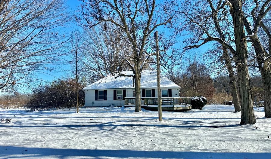 462 Knoxville Trl, Alpha, IL 61413 - 3 Beds, 1 Bath