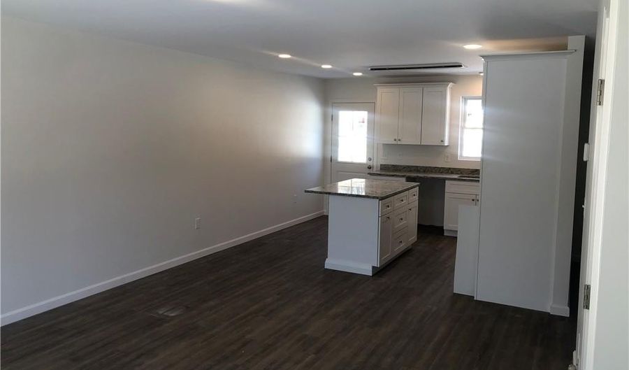 1445 Old Louisquisset Pike 8B, Lincoln, RI 02865 - 3 Beds, 2 Bath