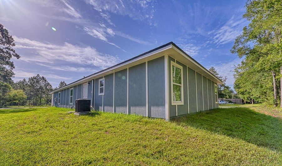 616 618 MARTIN LUTHER KING JR Dr, Baldwin, FL 32234 - 4 Beds, 4 Bath
