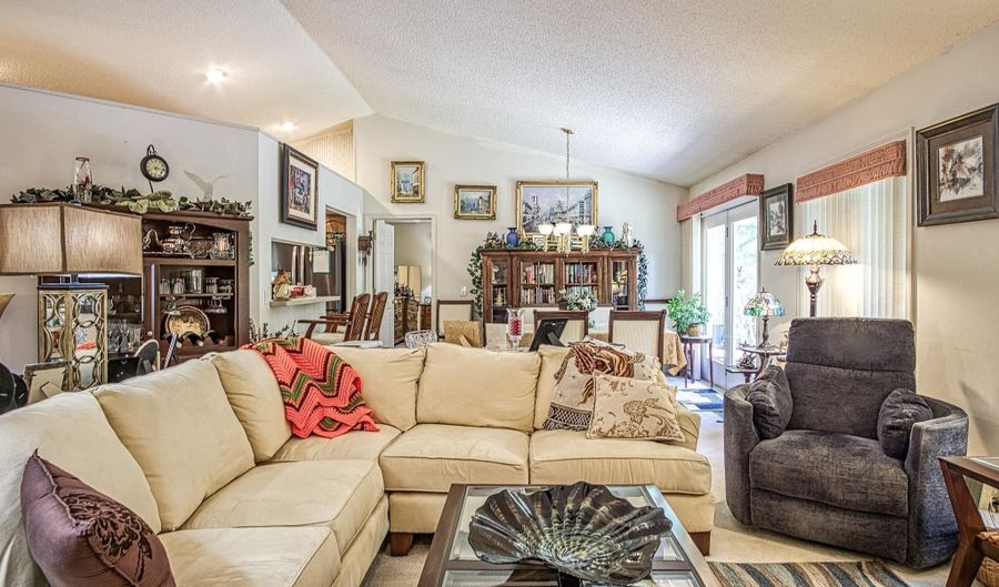 10 Meseta Ln, Hot Springs Village, AR 71909 - 3 Beds, 2 Bath