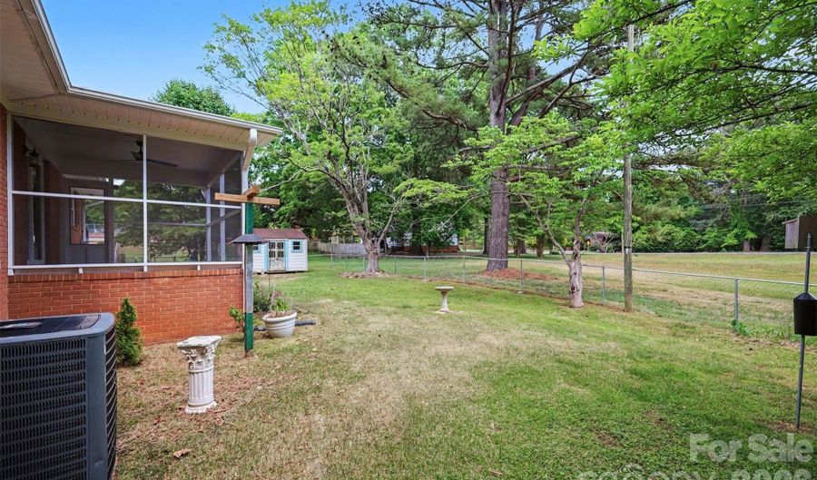 79 Walnut St, Badin, NC 28009 - 3 Beds, 2 Bath