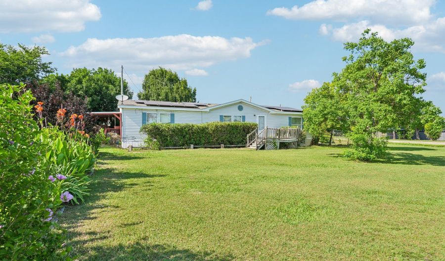 3300 Happy Meadows Dr, Alvarado, TX 76009 - 4 Beds, 2 Bath