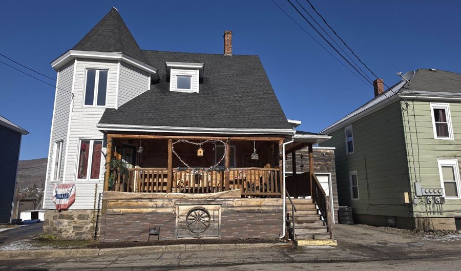 511 Goebel St, Berlin, NH 03570 - 0 Beds, 0 Bath