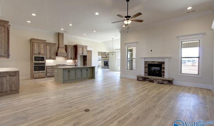 Flagstaff-B Newby Chapel Road, Athens, AL 35613 - 4 Beds, 3 Bath