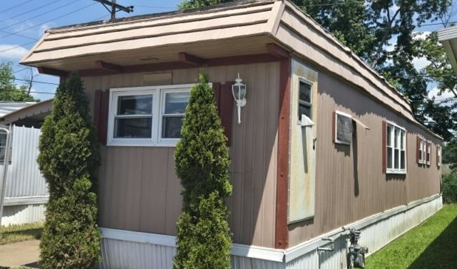 13 Alison Dr 13, Avenel, NJ 07001 - 2 Beds, 1 Bath