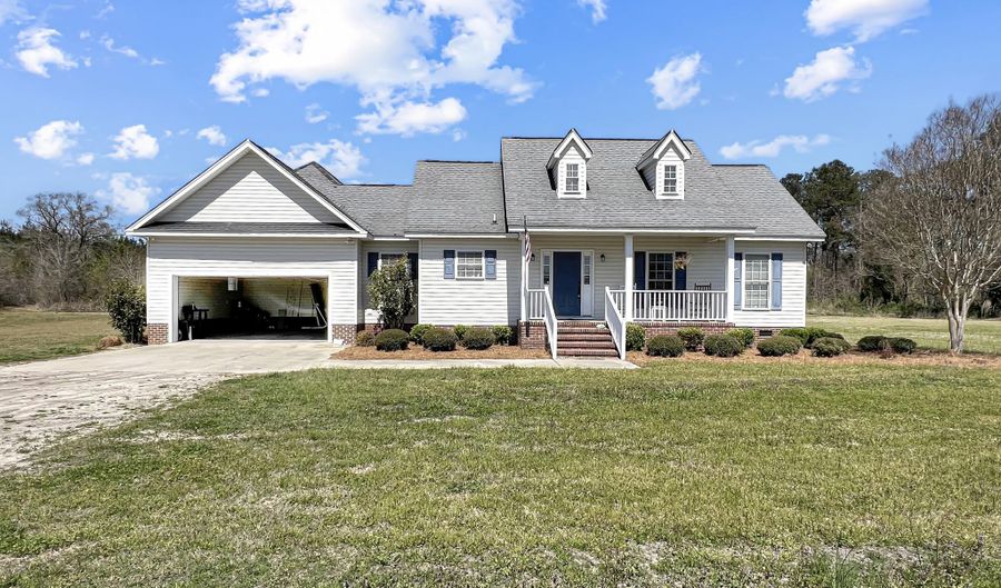 1836 Bowman Branch Hwy, Bowman, SC 29018 - 3 Beds, 3 Bath