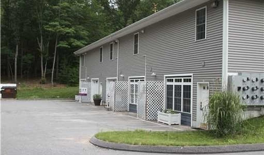 3 Inspiration Ln 5, Chester, CT 06412 - 0 Beds, 1 Bath