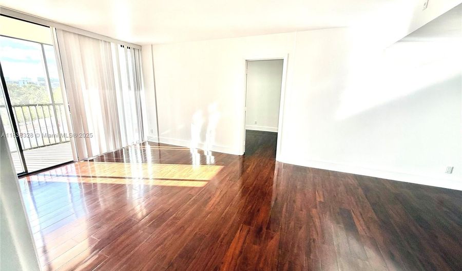20335 W Country Club Dr 502, Aventura, FL 33180 - 2 Beds, 2 Bath