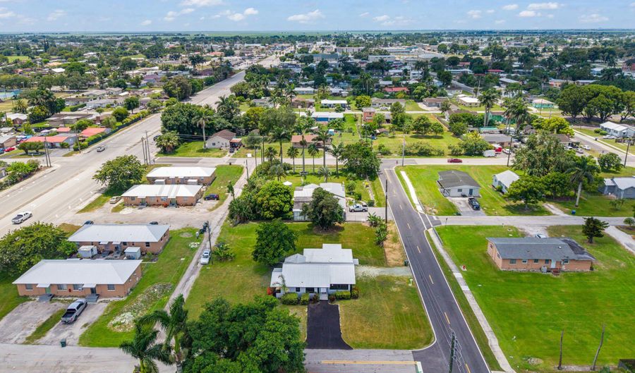 24 NW Avenue I, Belle Glade, FL 33430 - 3 Beds, 2 Bath