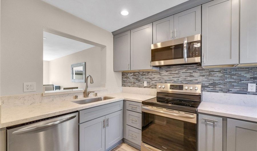 5825 E Creekside Ave 8, Orange, CA 92869 - 2 Beds, 2 Bath