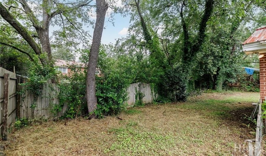 121 Sweetgum Way, Athens, GA 30601 - 1 Beds, 1 Bath