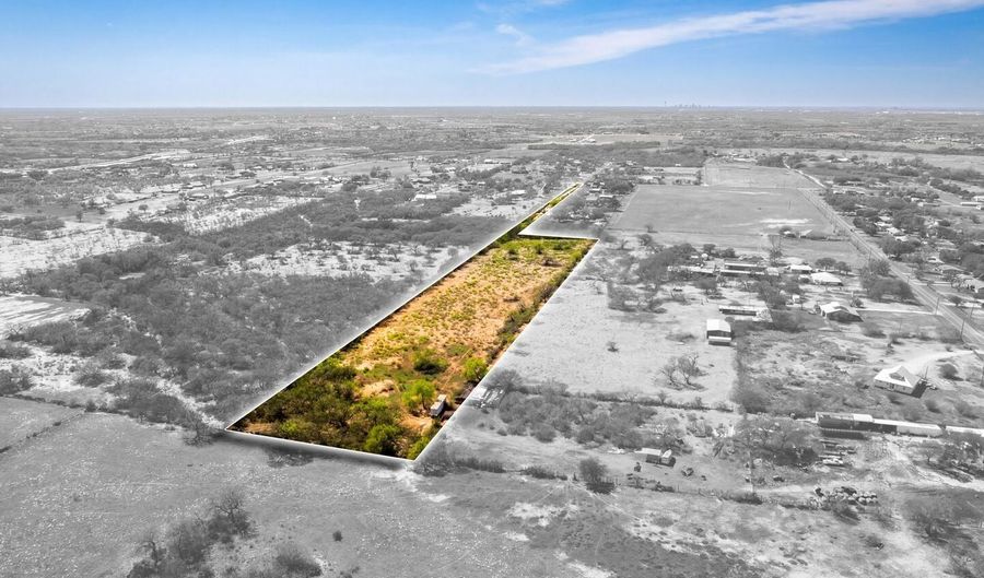 4246 Rakowitz Rd, Adkins, TX 78101 - 0 Beds, 0 Bath
