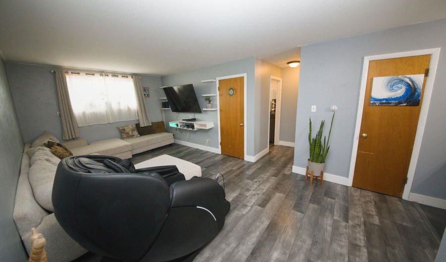 306 E 18TH St 102, Cheyenne, WY 82001 - 2 Beds, 1 Bath
