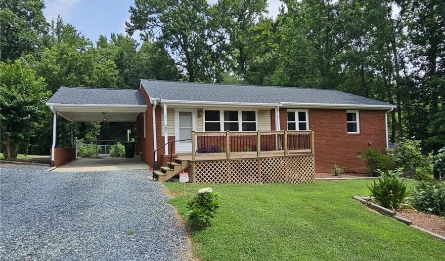 287 Eldorado Rd, Asheboro, NC 27205 - 3 Beds, 1 Bath