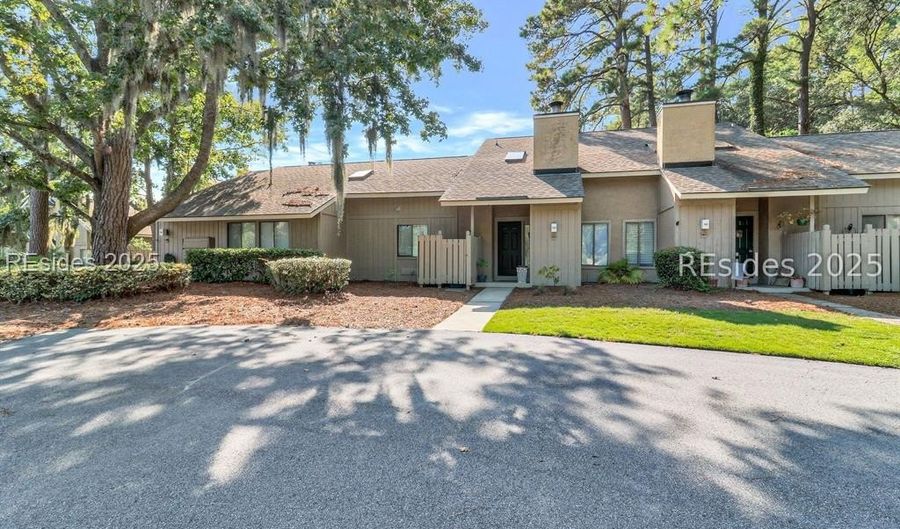 5 Gumtree Rd H-3, Hilton Head Island, SC 29926 - 1 Beds, 2 Bath