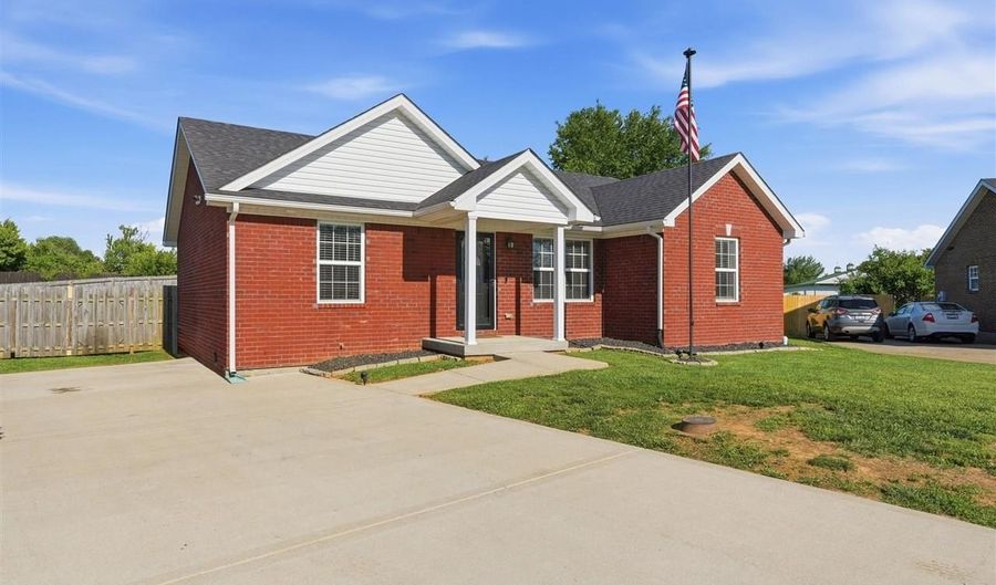 120 Quiet Springs Dr, Bardstown, KY 40004 - 3 Beds, 2 Bath