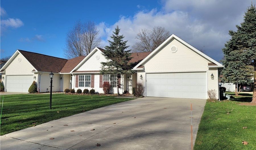 3522 Castaway Cv, Aurora, OH 44202 - 2 Beds, 2 Bath