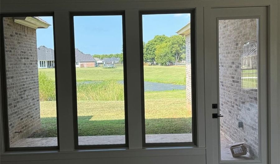 319 Newport Ln, Benton, LA 71106 - 4 Beds, 3 Bath