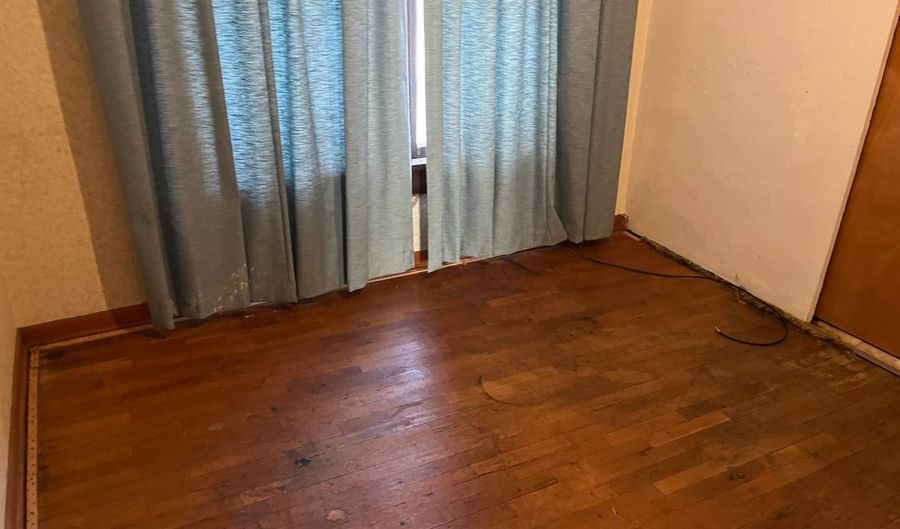 621 N Springfield, Anthony, KS 67003 - 4 Beds, 1 Bath